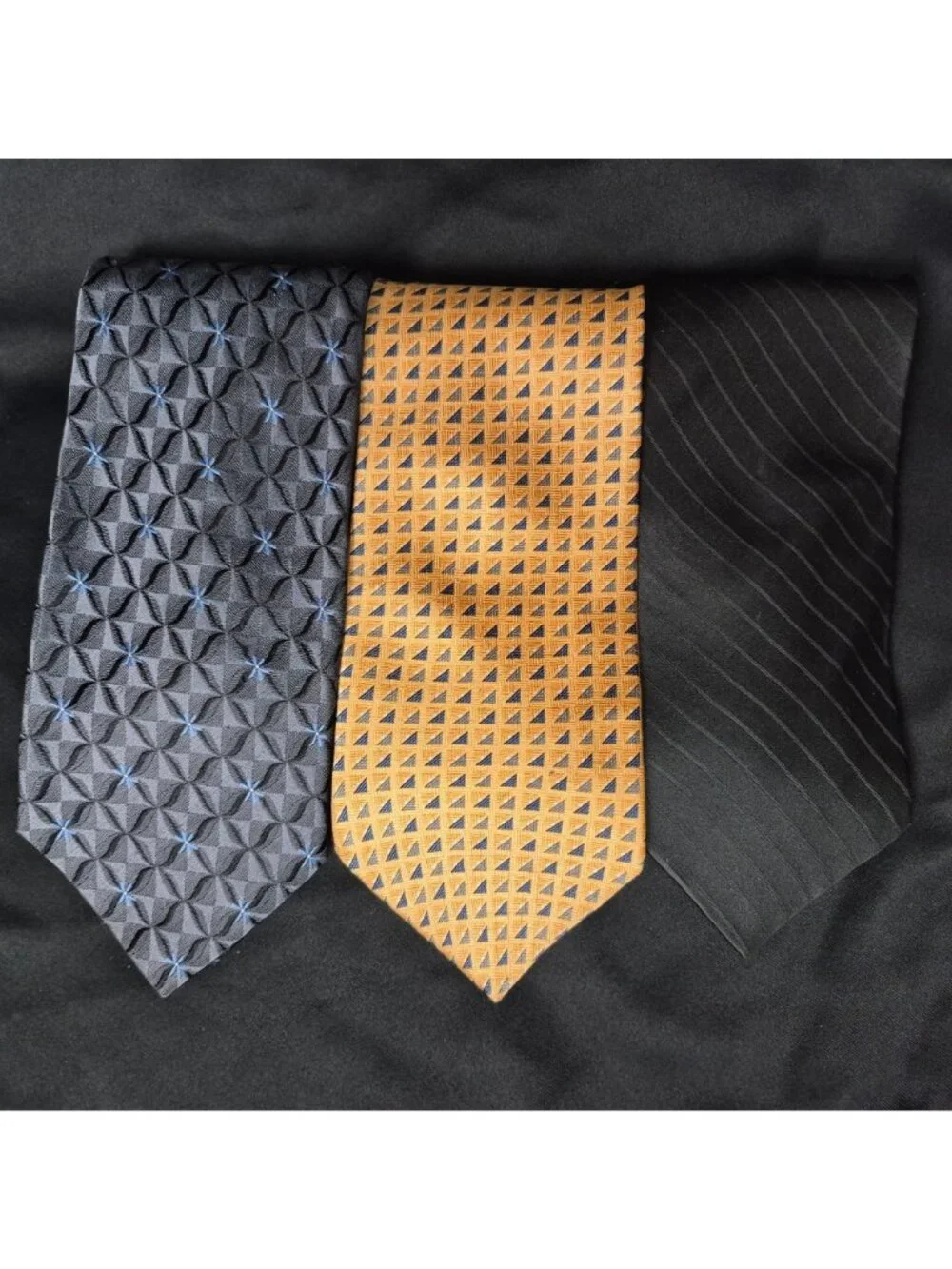 NEO Bill Blass Classic Silk Necktie Blk/Blu/Org/Gry Geometric Striped Abstract